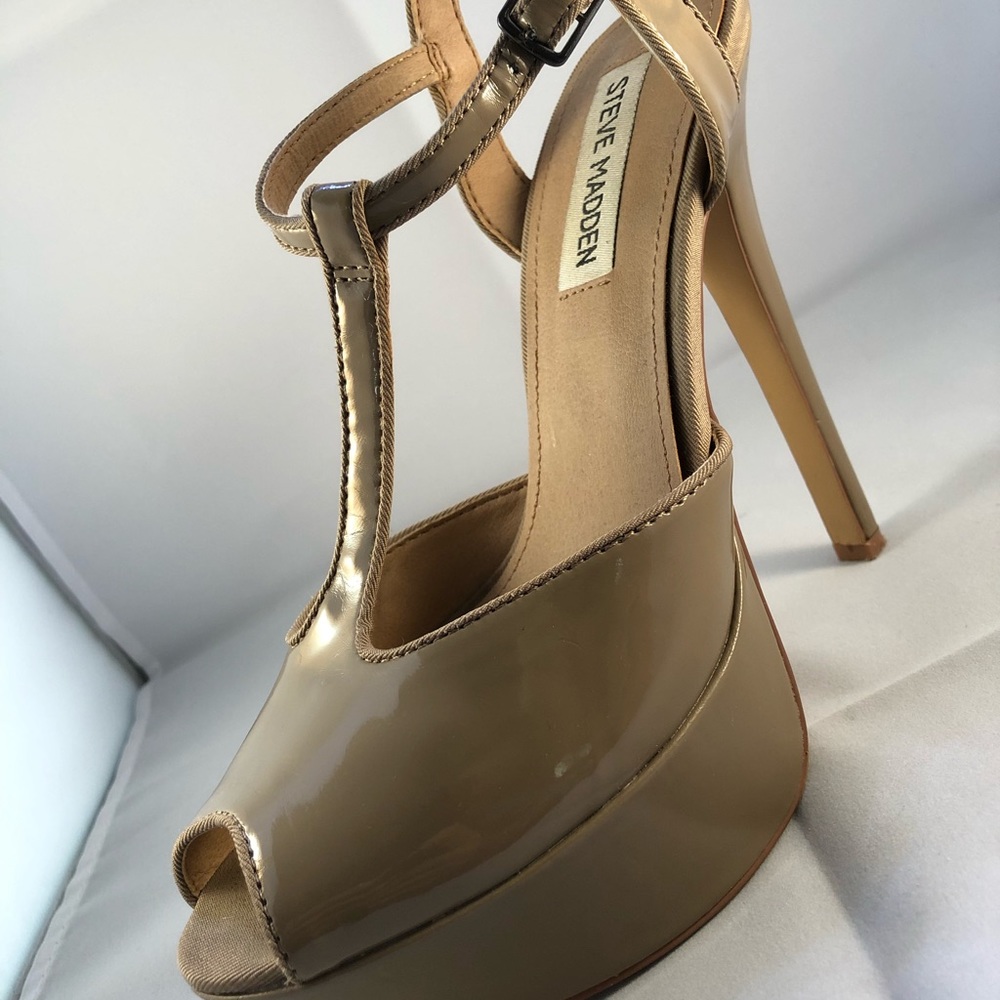 Steve Madden Nude Platform Stilettos